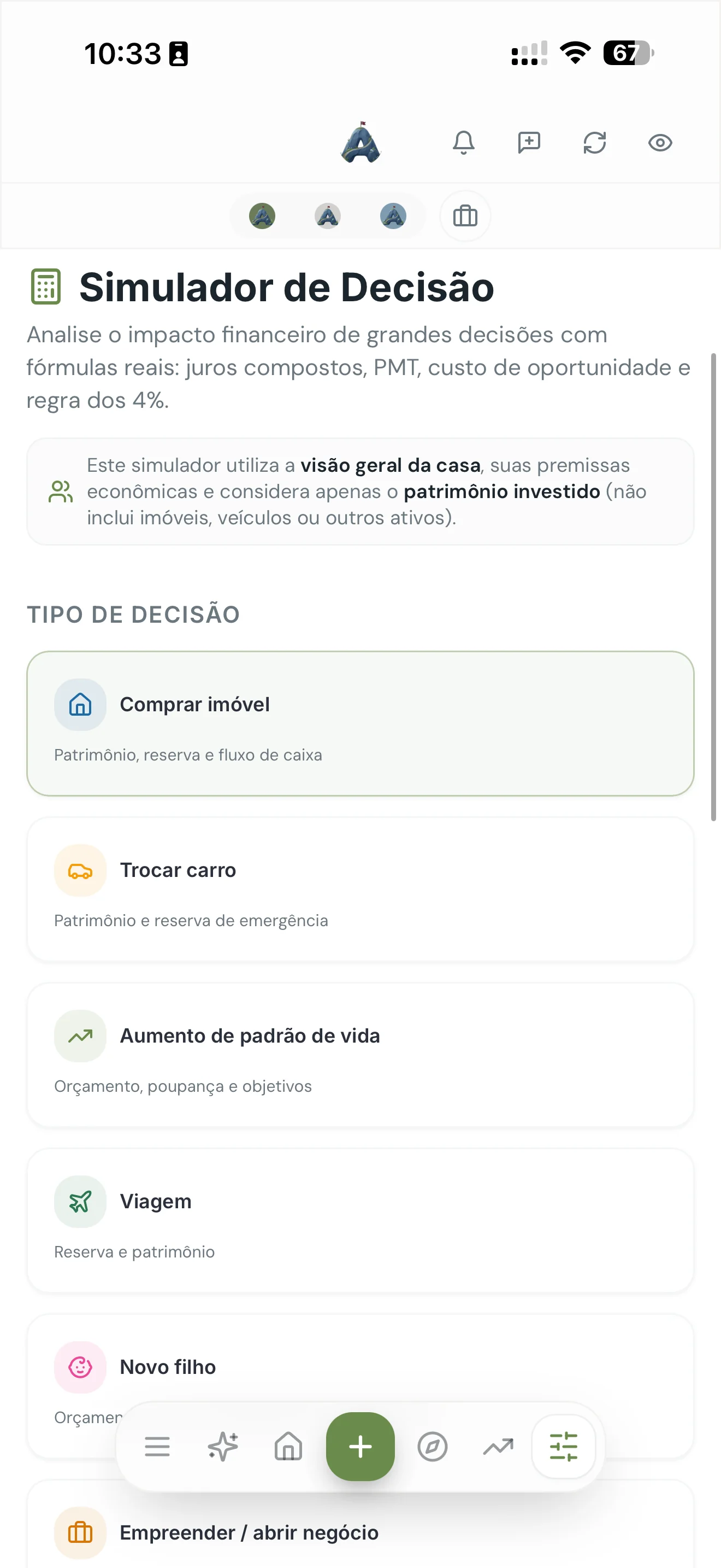 Simulador de decisão do Atlas mostrando o impacto de uma escolha financeira no futuro